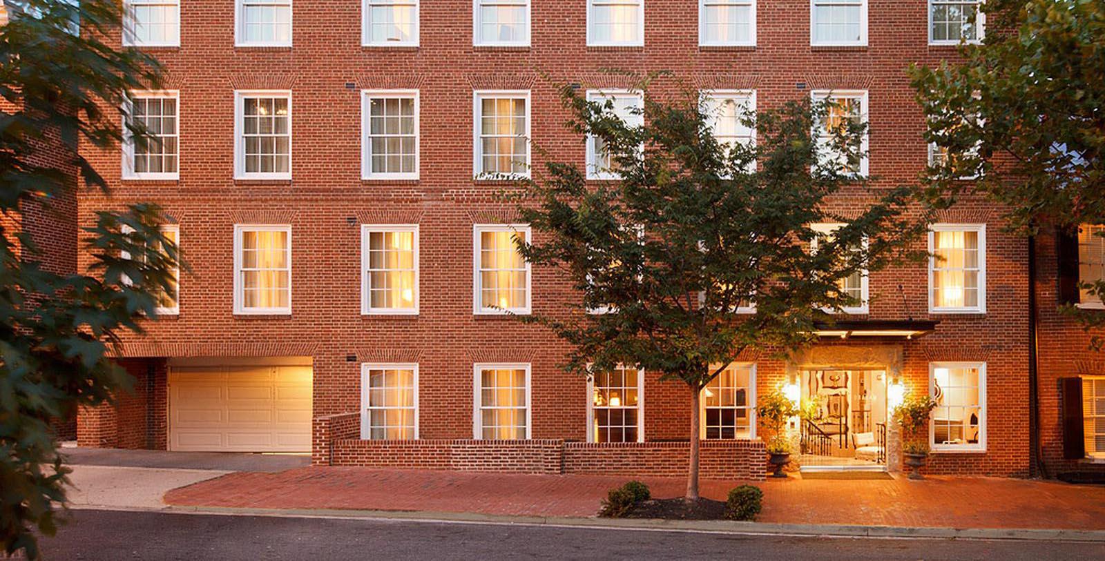 Image of Entrance The Graham Georgetown, Tapestry Collection by Hilton, 1962, Member of Historic Hotels of America, in Washington, DC, Special Offers, Discounted Rates, Families, Romantic Escape, Honeymoons, Anniversaries, Reunions